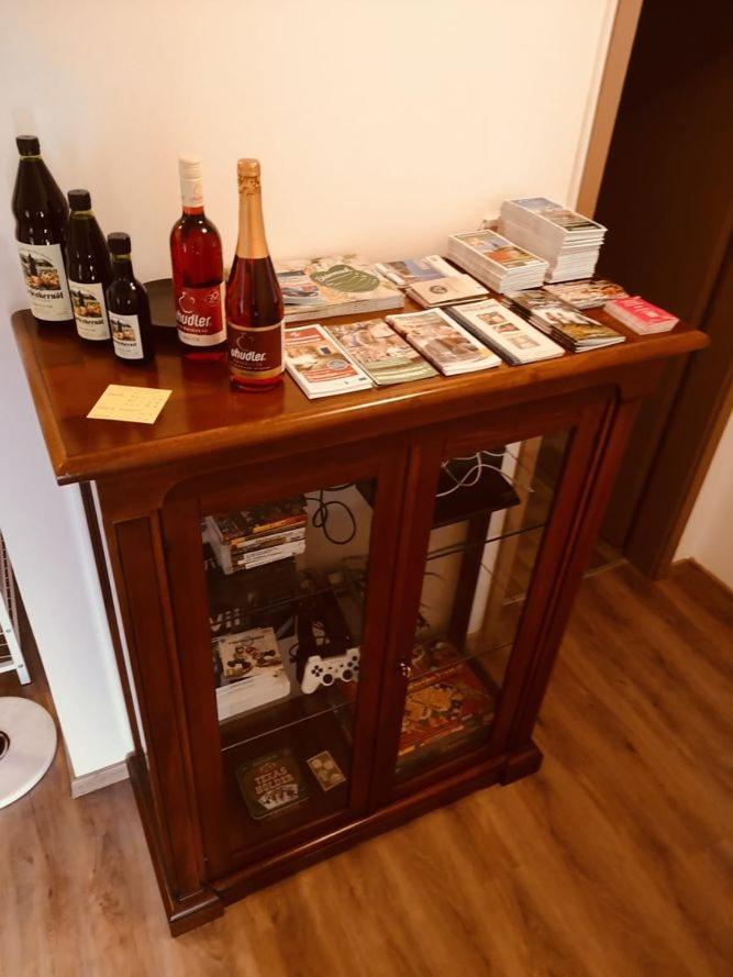 Thermenland-Traum Apartment Fuerstenfeld Esterno foto