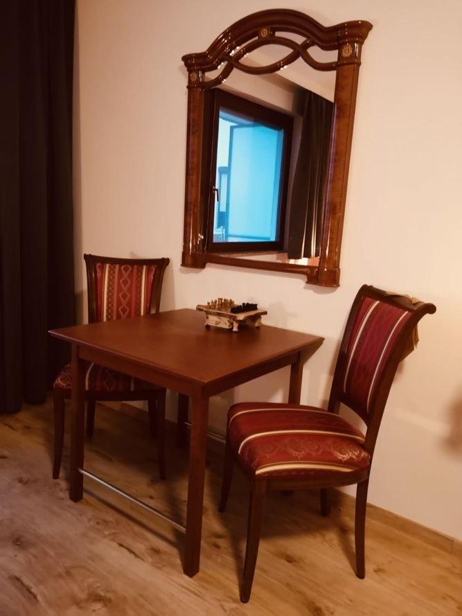 Thermenland-Traum Apartment Fuerstenfeld Esterno foto